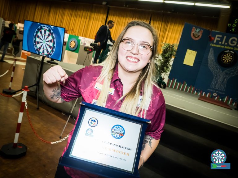 Wdf Weekoverzicht Steenbergen Wint Eerste Wdf Titel In Itali Darts Actueel