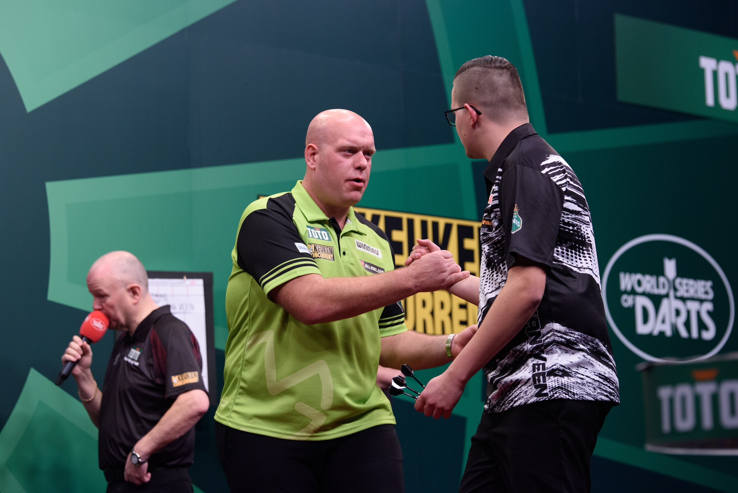 Michael van Gerwen vs Gian van Veen - Dutch Darts Masters 2024